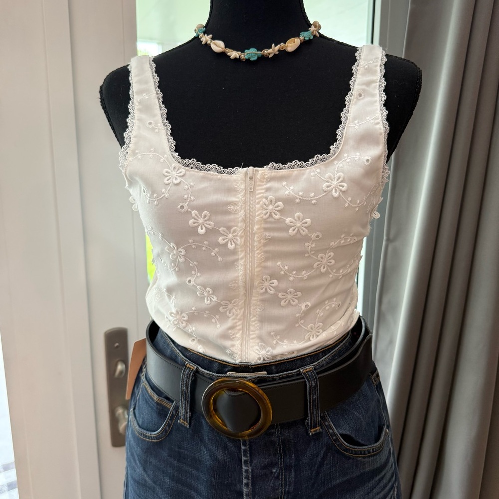 SHEIN BAE white corset top with Floral embroidery. Size Medium